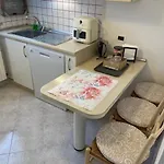 20 A ترييستي