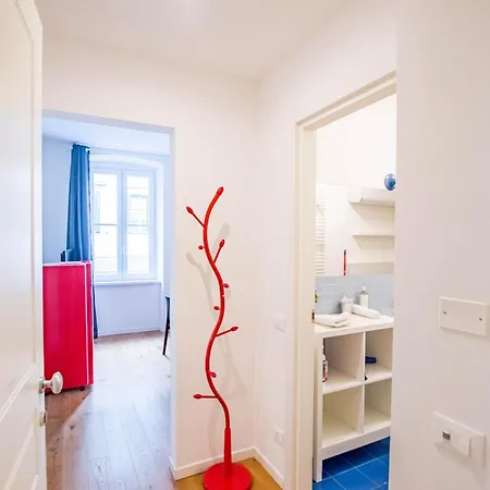 Apartment G10 *
